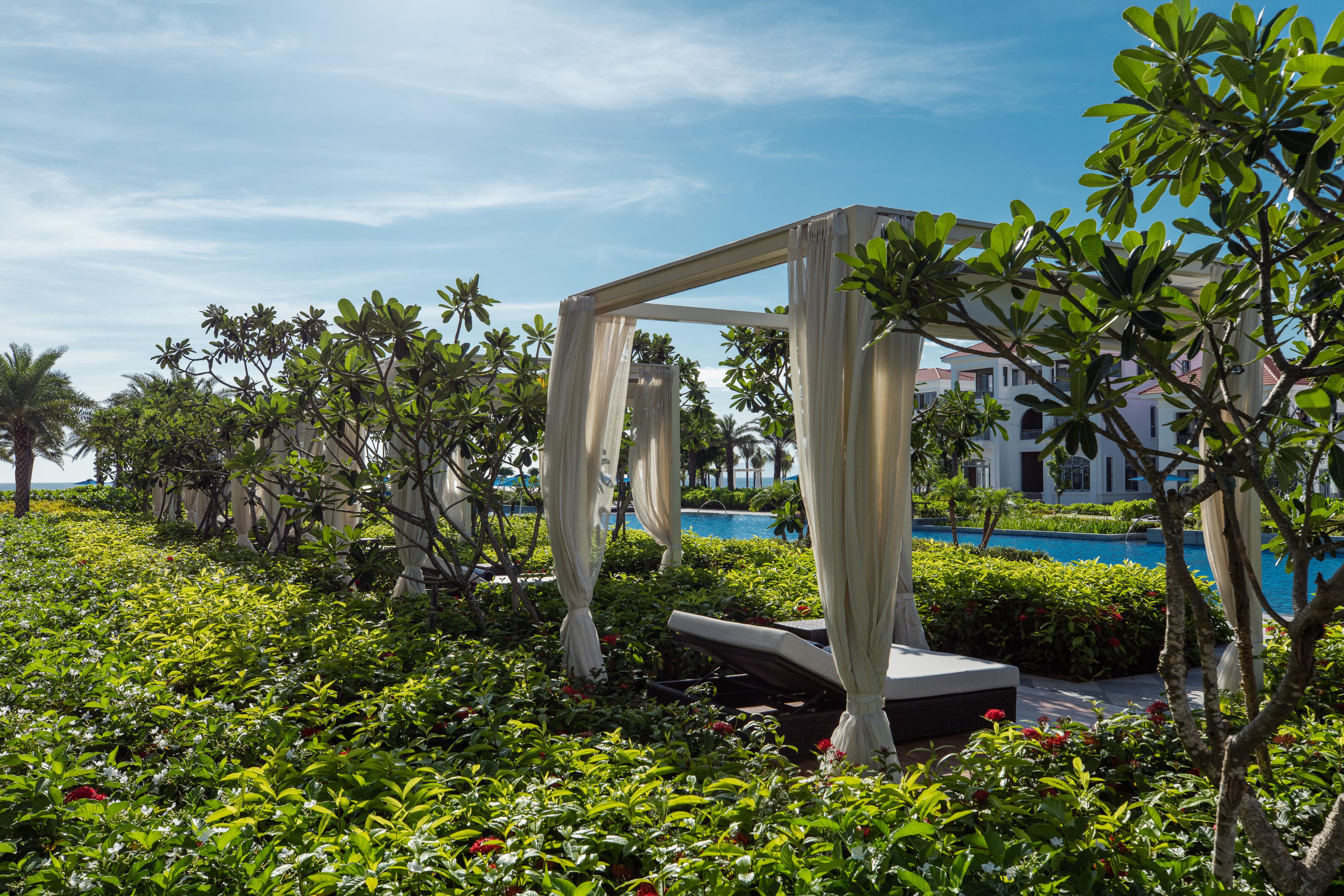 Sheraton Grand Danang Resort & Convention Center Buitenkant foto